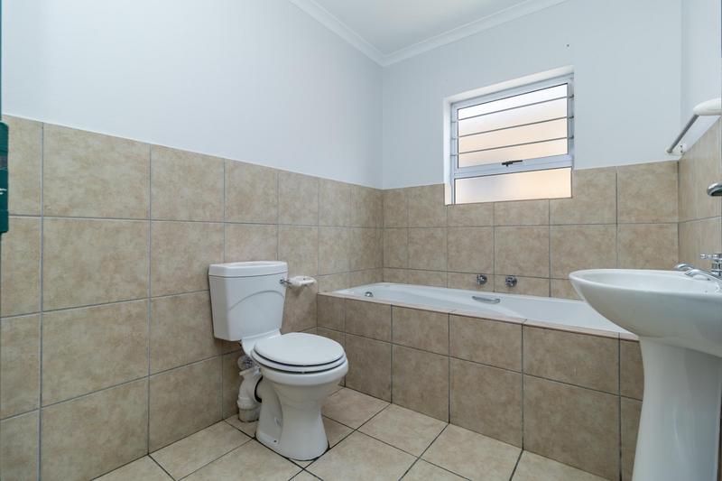 3 Bedroom Property for Sale in Hunters Creek Western Cape